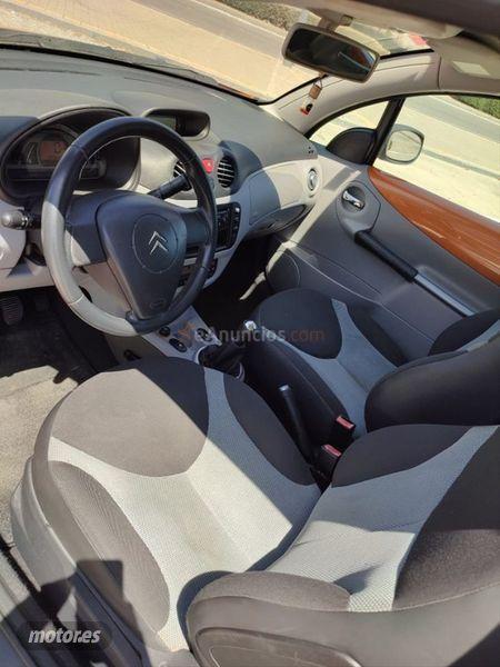 Citroen C3 Pluriel 1.4i de 2006 con 126.000 Km por 3.200 EUR. en Sevilla