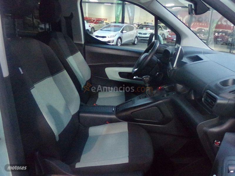 Citroen Berlingo Talla M PureTech 110 SS FEEL de 2019 con 40.100 Km por 20.690 EUR. en Sevilla