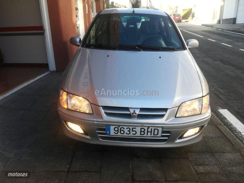 Mitsubishi Space star 1.9 DID Plus de 2001 con 205.585 Km por 1.799 EUR. en La Coruna