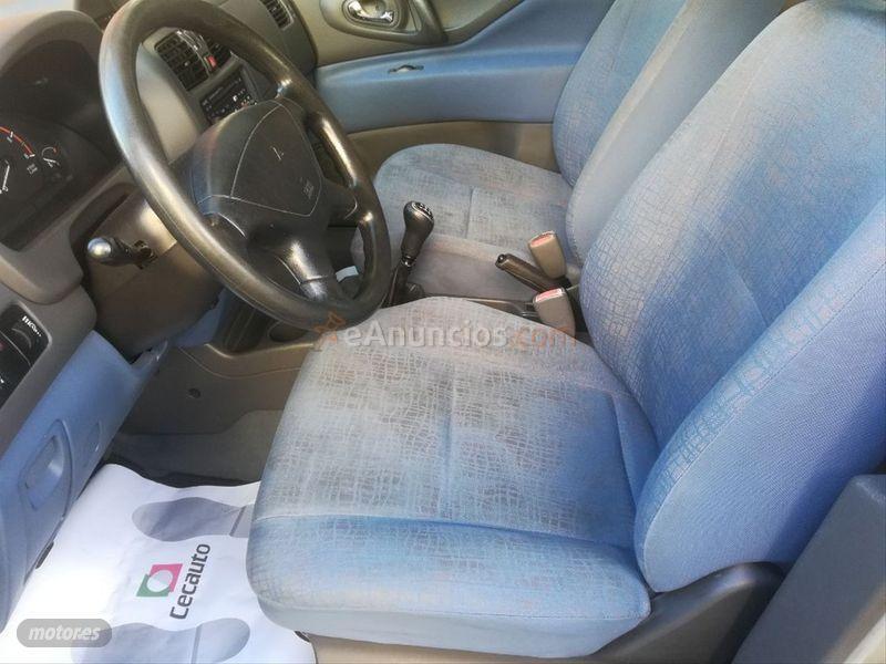 Mitsubishi Space star 1.9 DID Plus de 2001 con 205.585 Km por 1.799 EUR. en La Coruna
