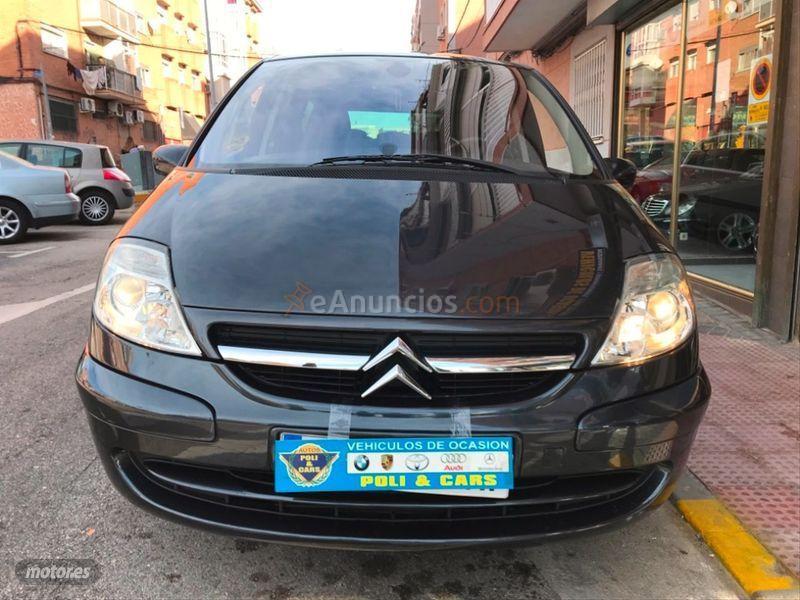 Citroen C8 2.0i 16v Premier II de 2006 con 179.000 Km por 4.500 EUR. en Madrid