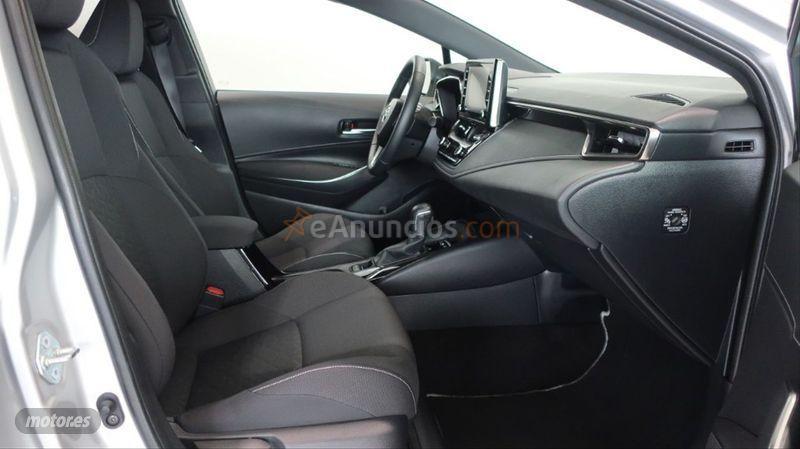 Toyota Corolla 1.8 125H ACTIVE TECH ECVT TOU SPORT de 2021 con 16.117 Km por 21.900 EUR. en Sevilla