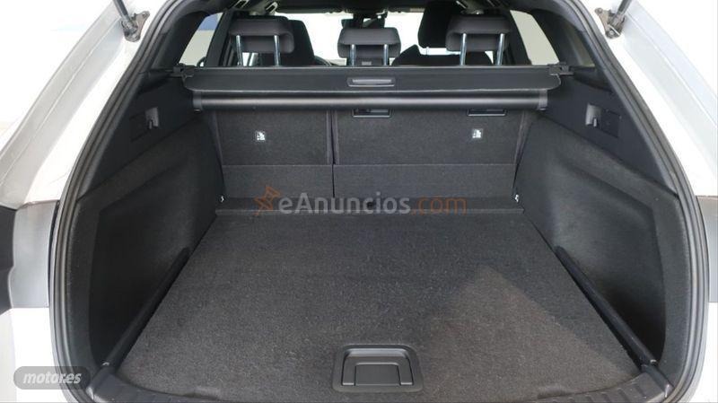 Toyota Corolla 1.8 125H ACTIVE TECH ECVT TOU SPORT de 2021 con 16.117 Km por 21.900 EUR. en Sevilla