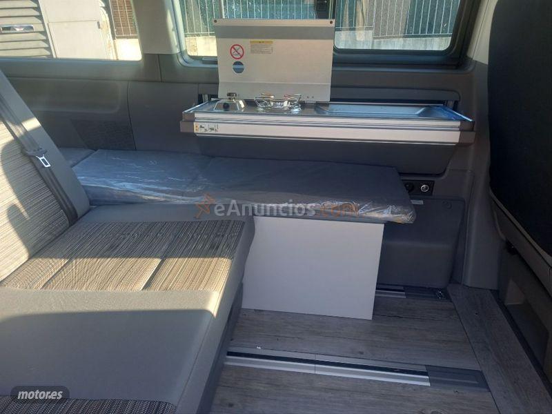 Volkswagen California Beach Camper TDI 110KW 150CV BMT DSG de 2021 con 7.300 Km por 58.900 EUR. en Barcelona