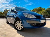 Renault Grand Scenic Dynamique 5 plazas 1.5dCi105 EU4 eco2 de 2007 con 118.000 Km por 5.350 EUR. en Tarragona