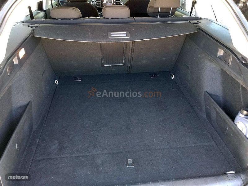 Peugeot 308 SW Active 1.6 BlueHDi 100 FAP de 2015 con 108.000 Km por 9.995 EUR. en Madrid