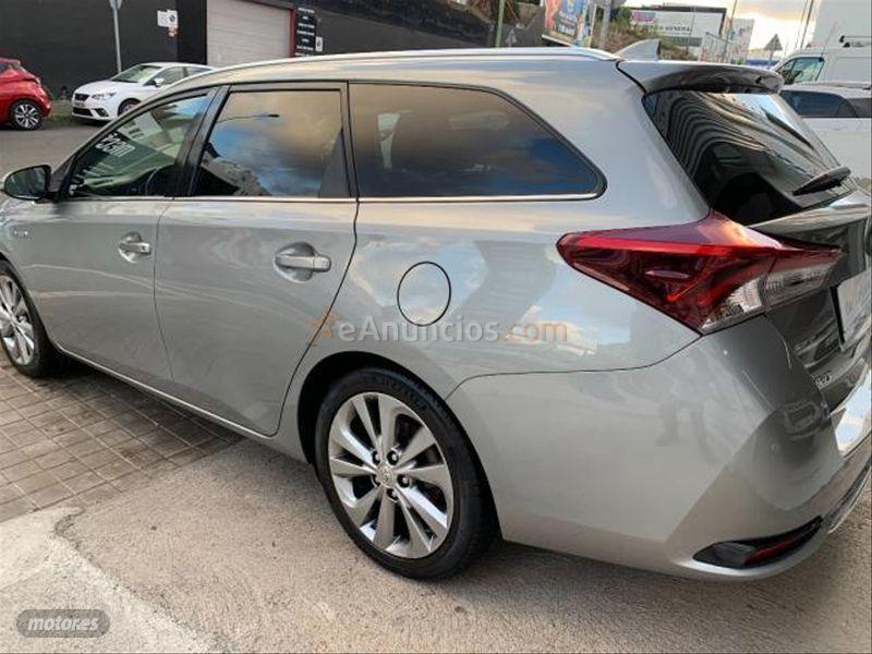 Toyota Auris 1.2 120T Feel Touring Sports de 2017 con 80.000 Km por 16.495 EUR. en Las Palmas