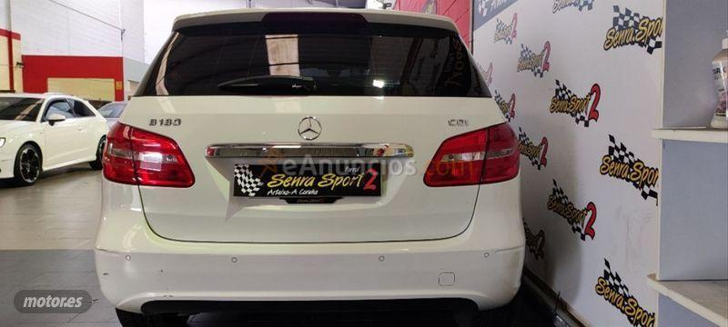 Mercedes Clase B B 180 d Urban de 2015 con 155.000 Km por 15.900 EUR. en A Coruna