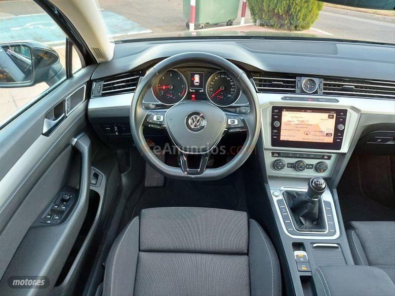 Volkswagen Passat Advance 2.0 TDI 110kW 150CV Variant de 2018 con 174.119 Km por 16.990 EUR. en Badajoz