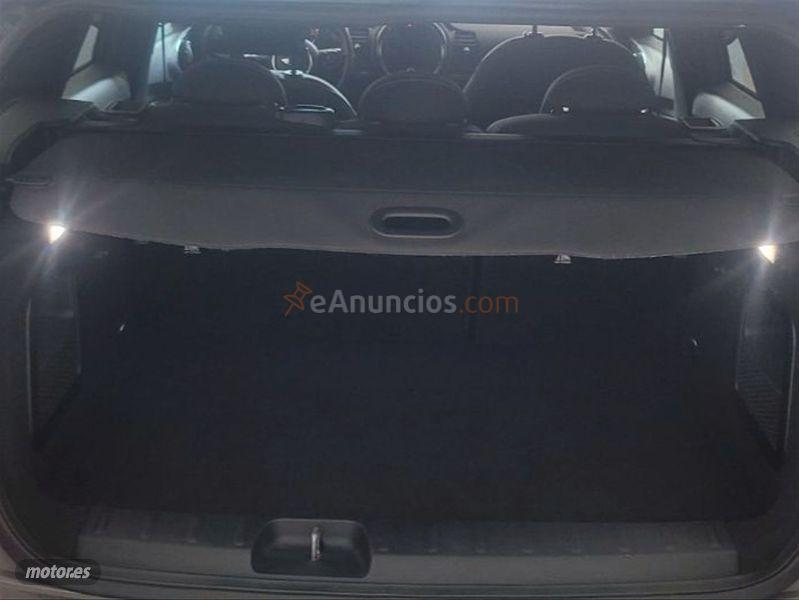 Mini Clubman COOPER D de 2018 con 89.990 Km por 18.990 EUR. en Madrid