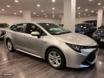 Toyota Corolla 1.8 125H BUSINESS ECVT TOURING SPORT de 2019 con 34.700 Km por 21.900 EUR. en Barcelona