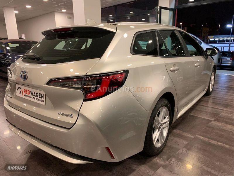 Toyota Corolla 1.8 125H BUSINESS ECVT TOURING SPORT de 2019 con 34.700 Km por 21.900 EUR. en Barcelona