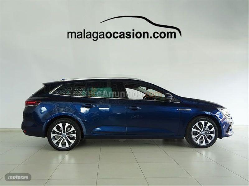 Renault Megane S.T. Zen ETECH Hibrido ench. 117kW de 2021 con 3.400 Km por 28.000 EUR. en Malaga