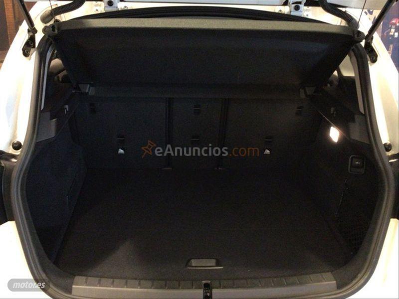 BMW Serie 2 218d de 2019 con 25.699 Km por 25.500 EUR. en Madrid