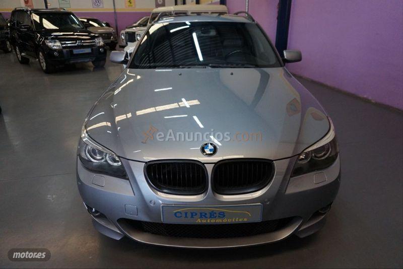 BMW Serie 5 550i Touring de 2006 con 121.869 Km por 16.900 EUR. en Malaga