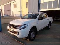 Mitsubishi L 200 DC 250 DID MPro de 2018 con 82.780 Km por 21.500 EUR. en Sevilla