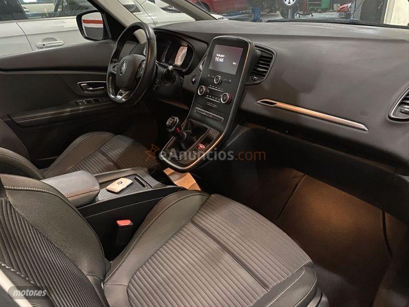 Renault Scenic Zen Energy dCi 81kW 110CV de 2017 con 99.000 Km por 14.990 EUR. en Valladolid