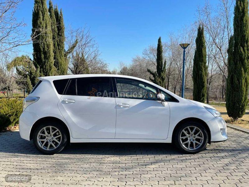 Toyota Verso 130 Advance 7pl. de 2016 con 145.000 Km por 11.990 EUR. en Madrid