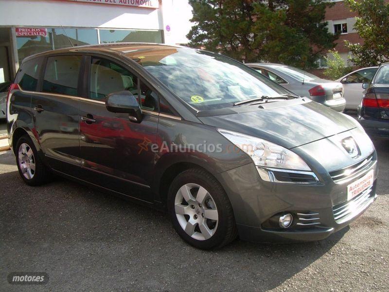 Peugeot 5008 Access 1.6 HDI 112 FAP de 2012 con 119.000 Km por 9.900 EUR. en Cantabria