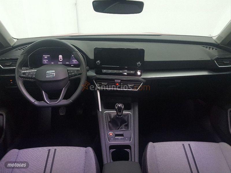 Seat Leon SP 1.5 TSI 96kW SS Style de 2021 con 25.700 Km por 21.495 EUR. en Jaen