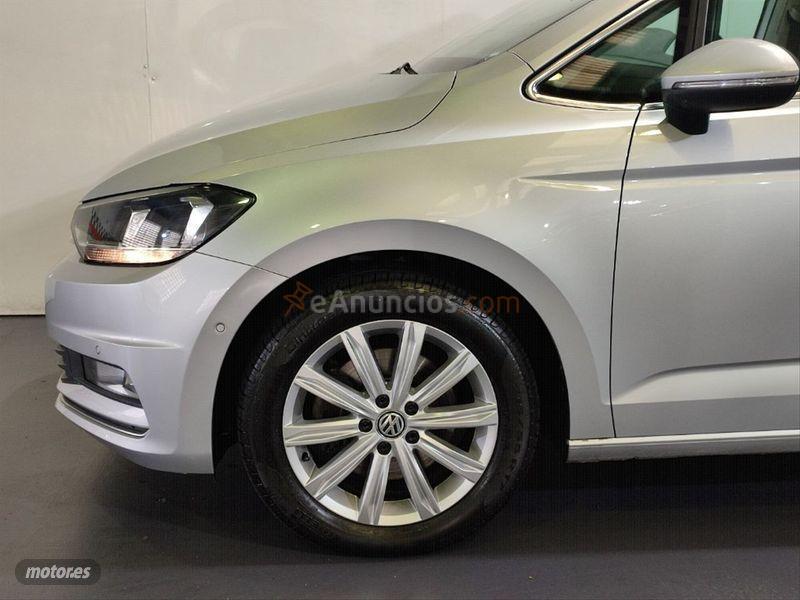 Volkswagen Touran Sport 2.0 TDI 110kW150CV BMT DSG de 2017 con 143.753 Km por 23.990 EUR. en Barcelona