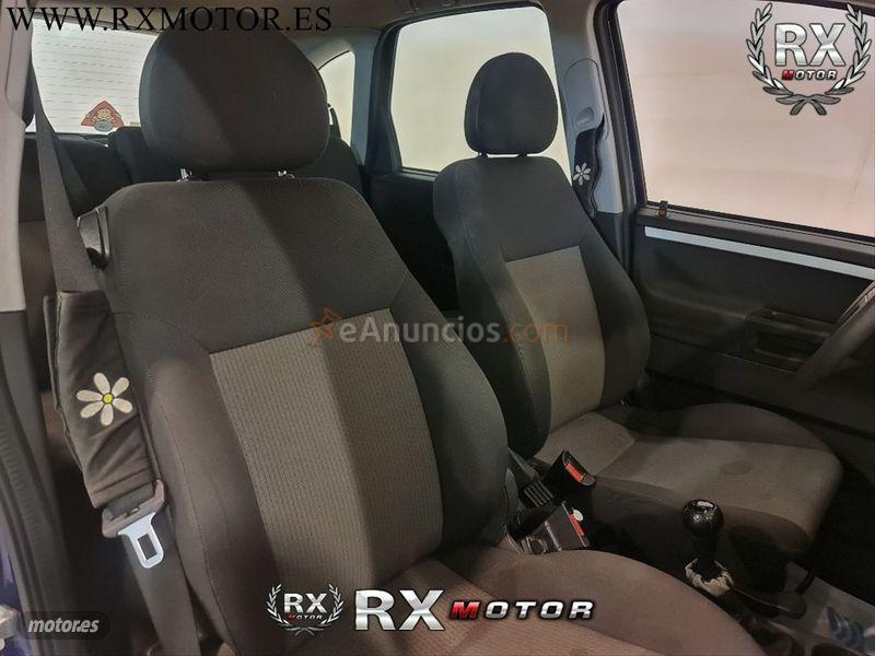 Opel Meriva Enjoy 1.6 SE de 2003 con 169.900 Km por 1.999 EUR. en Salamanca