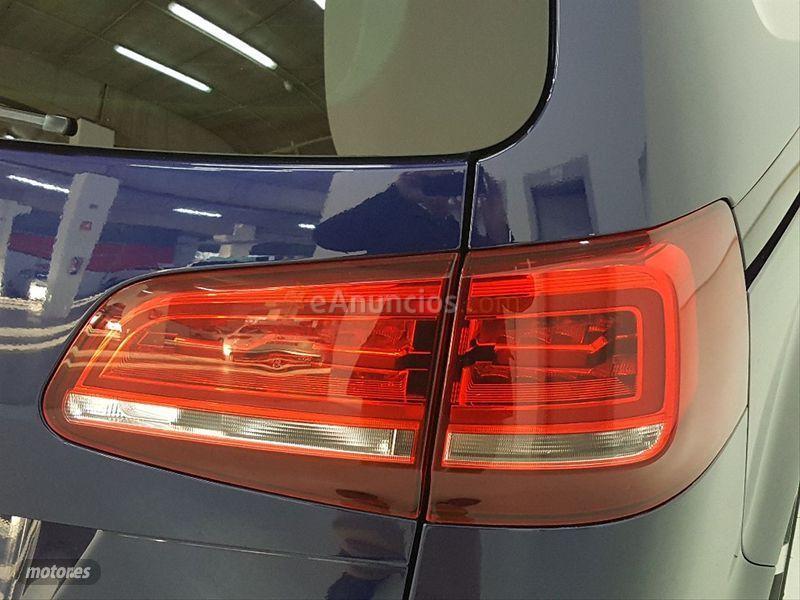 Volkswagen Sharan Sport 2.0 TDI 130kW 177CV DSG de 2020 con 17.327 Km por 40.995 EUR. en Jaen