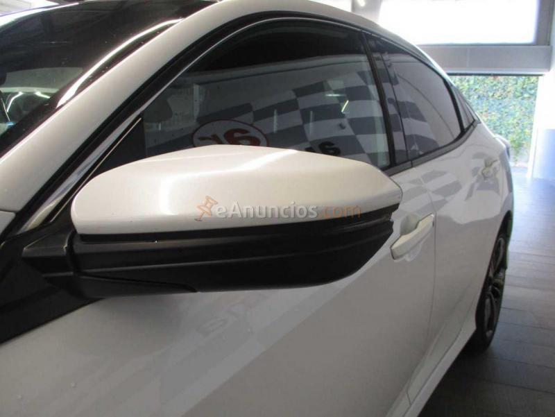 Honda Civic 1.0 IVtec Turbo CVT Elegance  Nav 