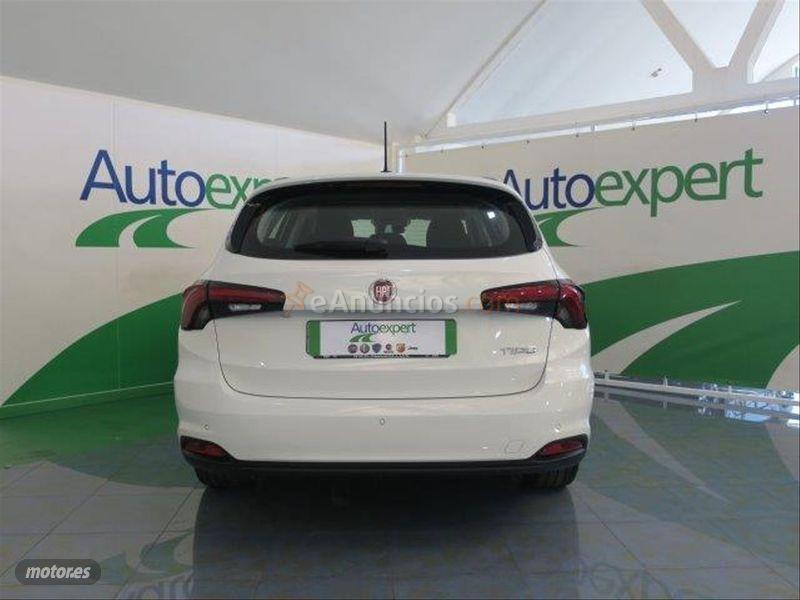 Fiat Tipo SW Life 1.0 73kW 100CV de 2021 con 25.000 Km por 19.390 EUR. en Zaragoza