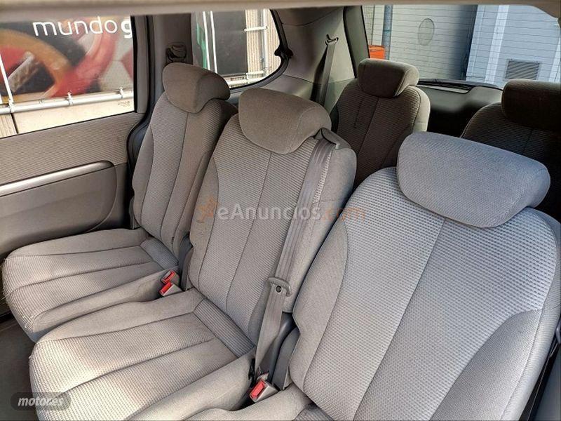 Kia Carnival 2.9 CRDi VGT Concept de 2008 con 310.000 Km por 2.800 EUR. en Madrid
