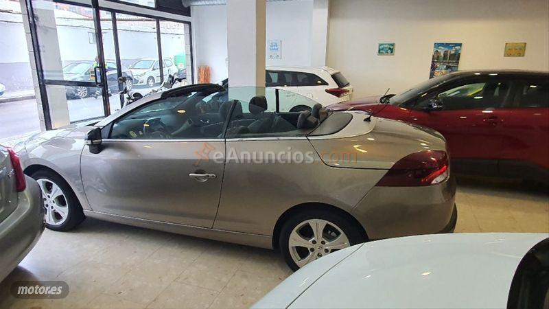 Renault Megane CoupeCabrio Dynamique TCE 130cv de 2011 con 130.000 Km por 8.490 EUR. en Las Palmas