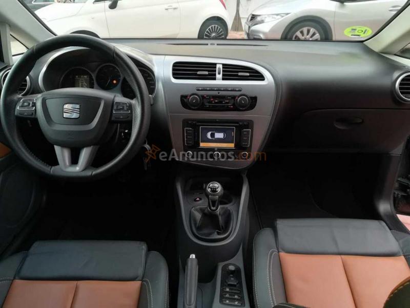 Seat Leon 1.8 TSI 160cv Sport Up (PEGATINA C)