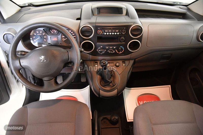 Peugeot Partner Tepee Active 1.6 HDi 92cv de 2013 con 193.000 Km por 7.900 EUR. en La Coruna