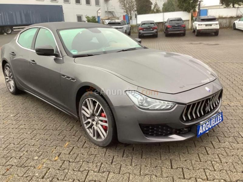 Maserati Ghibli 3.0 V6 350cv 