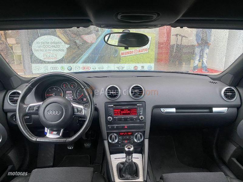 Audi A3 Cabrio 1.6 TDI Ambition de 2010 con 76.000 Km por 10.990 EUR. en Barcelona