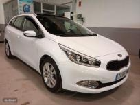 Kia Ceed 1.6 CRDi VGT 128cv Drive de 2012 con 185.000 Km por 7.500 EUR. en Tarragona