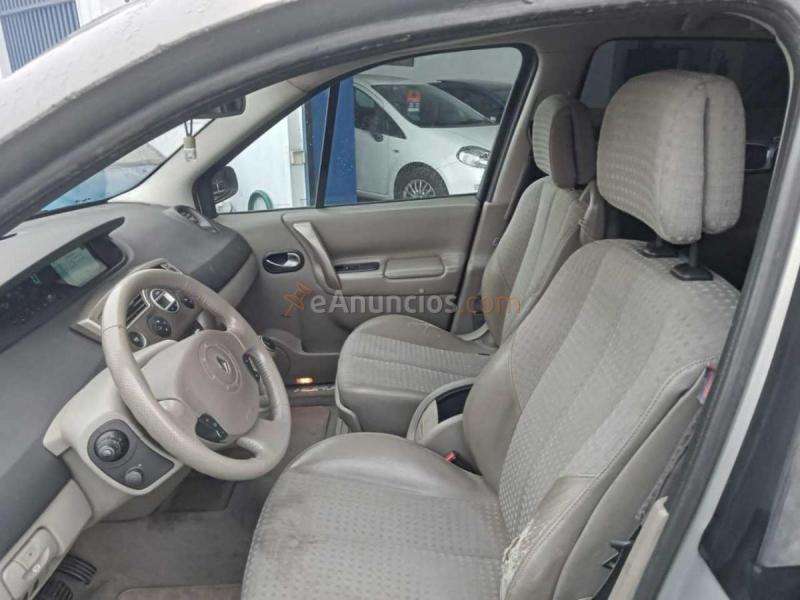 Renault Scénic 1.9 dci 