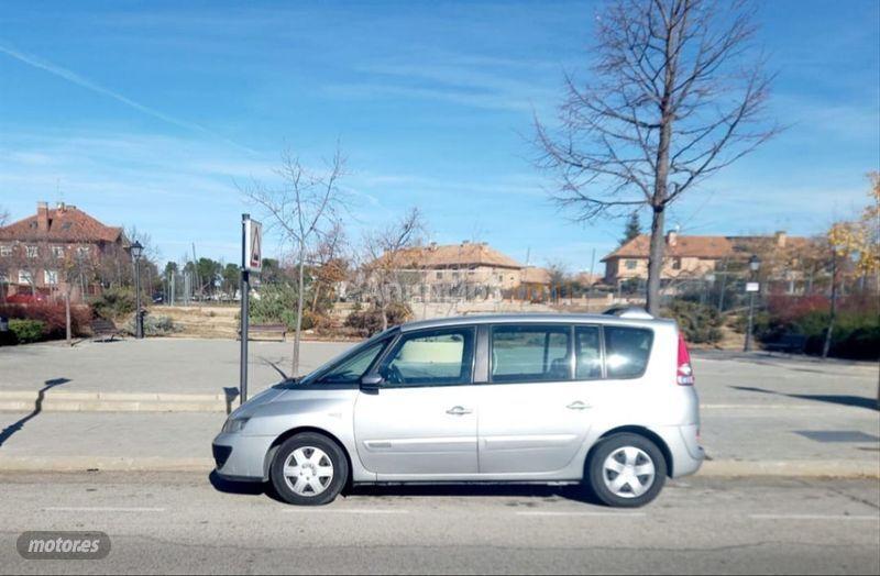 Renault Espace Dynamique 2.0 dCi 16v de 2006 con 189.788 Km por 3.950 EUR. en Palencia