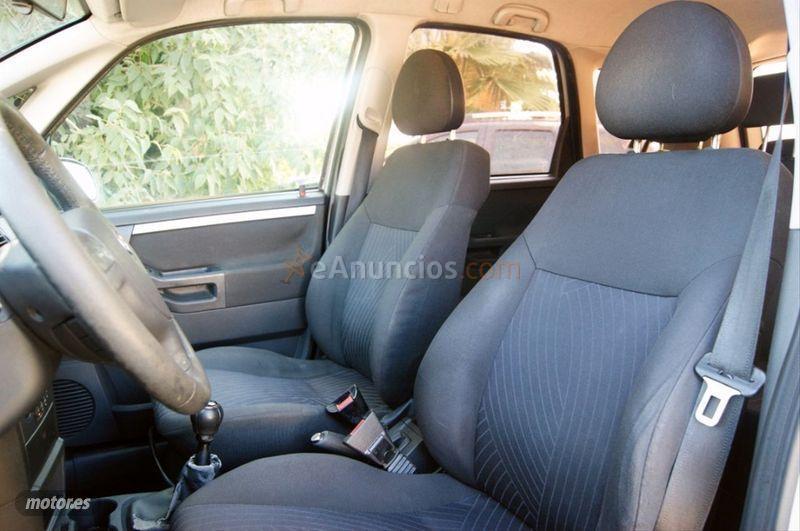 Opel Meriva Enjoy 1.7 CDTi 100 CV de 2007 con 205.800 Km por 3.500 EUR. en Murcia