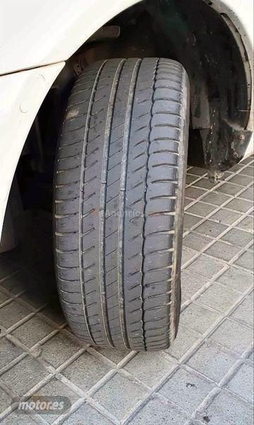 Seat Alhambra 2.0 Stella de 2002 con 242.000 Km por 3.500 EUR. en Barcelona