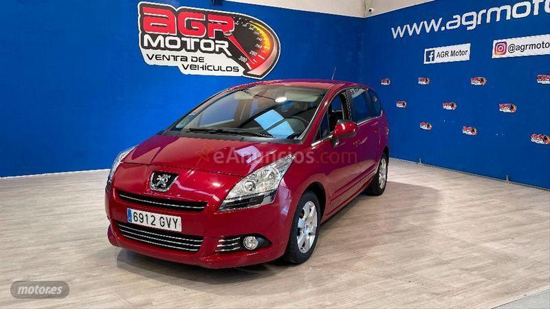 Peugeot 5008 Confort 1.6 HDI 110 FAP de 2010 con 232.000 Km por 6.999 EUR. en Salamanca