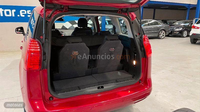 Peugeot 5008 Confort 1.6 HDI 110 FAP de 2010 con 232.000 Km por 6.999 EUR. en Salamanca