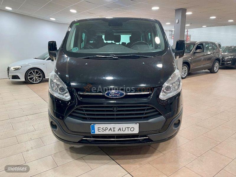 Ford Tourneo 2.0 TDCI 96kW 130CV L1 Titanium de 2016 con 345.000 Km por 14.990 EUR. en Lleida
