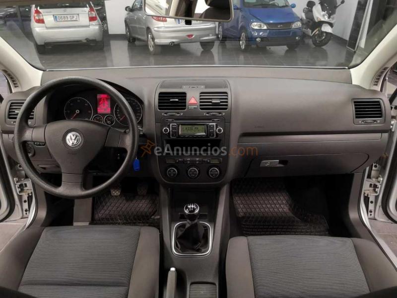 Volkswagen Golf 1.9 TDI BMT 