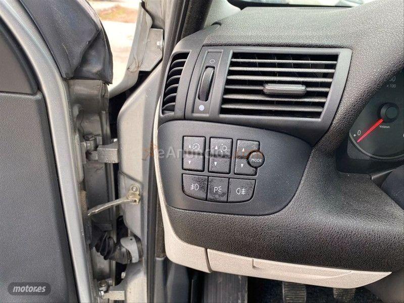 Fiat Stilo 1.9 JTD Dynamic Multi Wagon de 2004 con 251.420 Km por 2.500 EUR. en Madrid