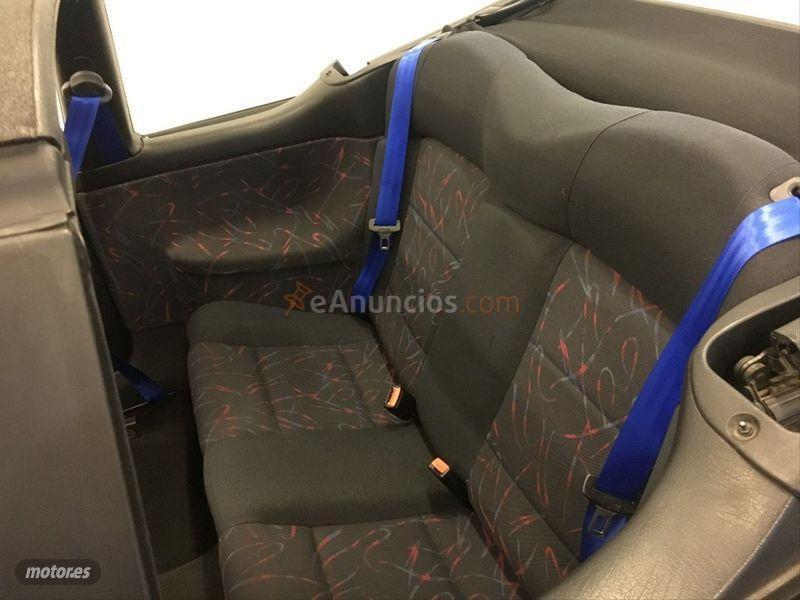 Volkswagen Golf 2.0 AVANTGARDE de 1996 con 230.000 Km por 5.500 EUR. en Madrid