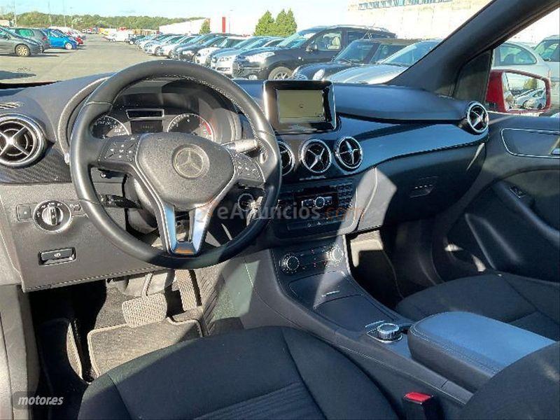 Mercedes Clase B B 180 CDI Urban de 2014 con 93.000 Km por 15.600 EUR. en Cadiz