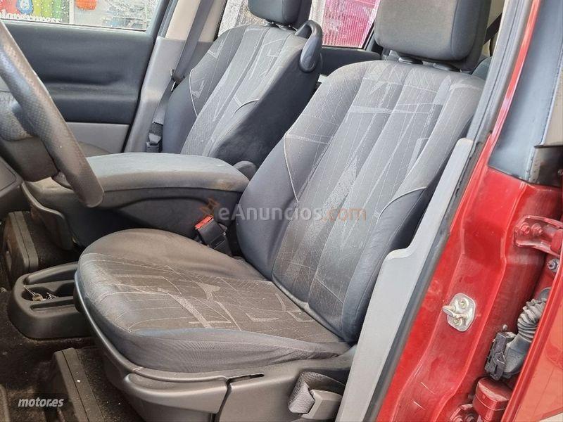 Renault Scenic EXCEPTION 1.9DCI de 2005 con 207.000 Km por 2.000 EUR. en Granada