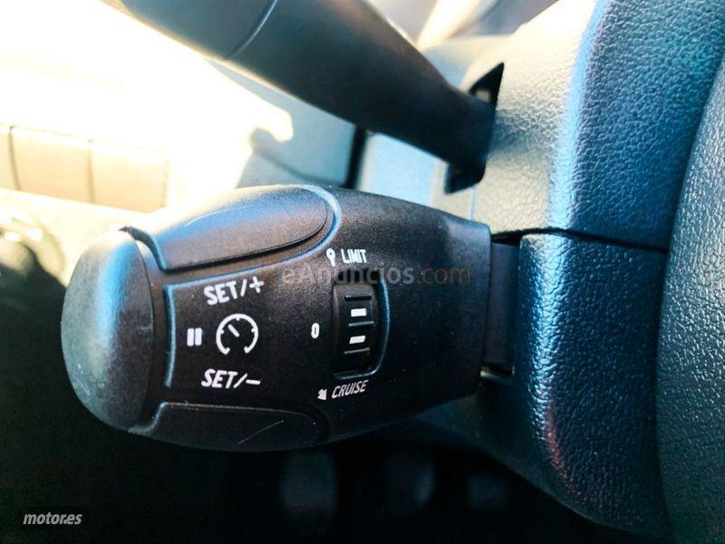 Citroen Berlingo Talla M BlueHDi 100 LIVE de 2018 con 104.000 Km por 13.990 EUR. en Valencia