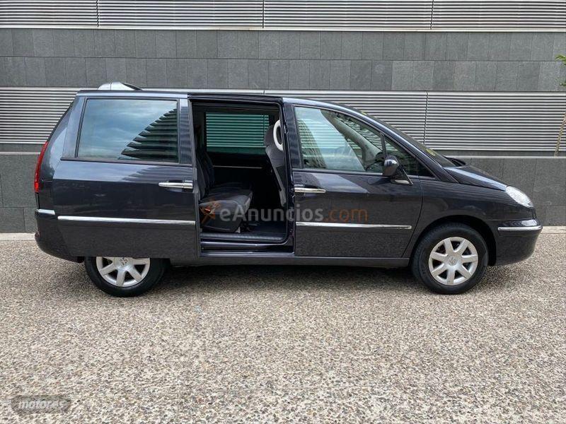 Peugeot 807 Style 2.0 HDI 160 FAP Automatico de 2013 con 136.000 Km por 12.500 EUR. en Barcelona